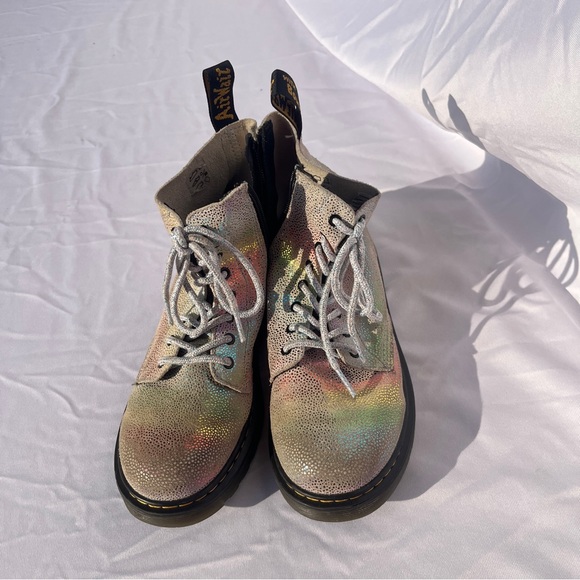 Dr. Martens Kids Boots in Iridescent Rainbow - Picture 1 of 9